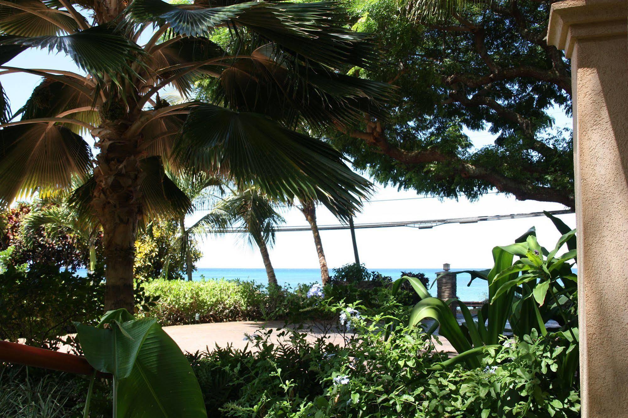 Maui Beach House B & B Kahana Exterior photo